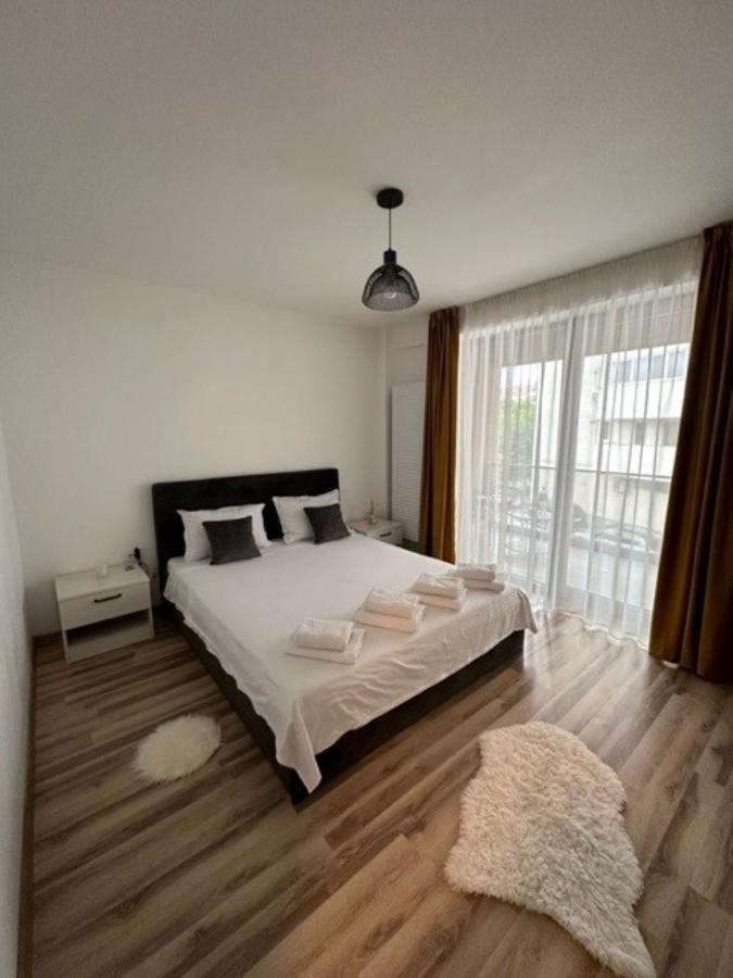 Apartamento Escape Lounge Craiova Exterior foto