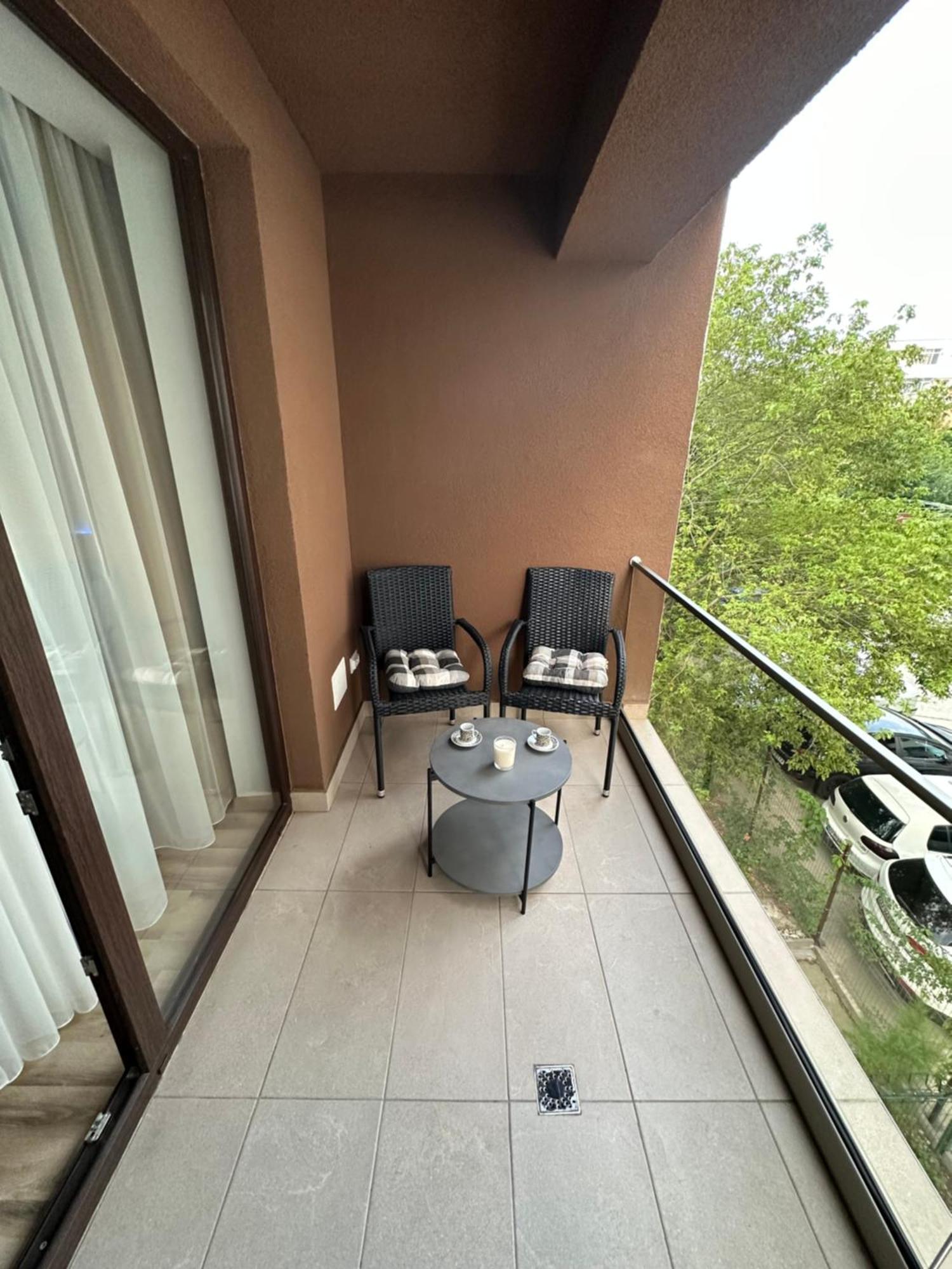 Apartamento Escape Lounge Craiova Exterior foto