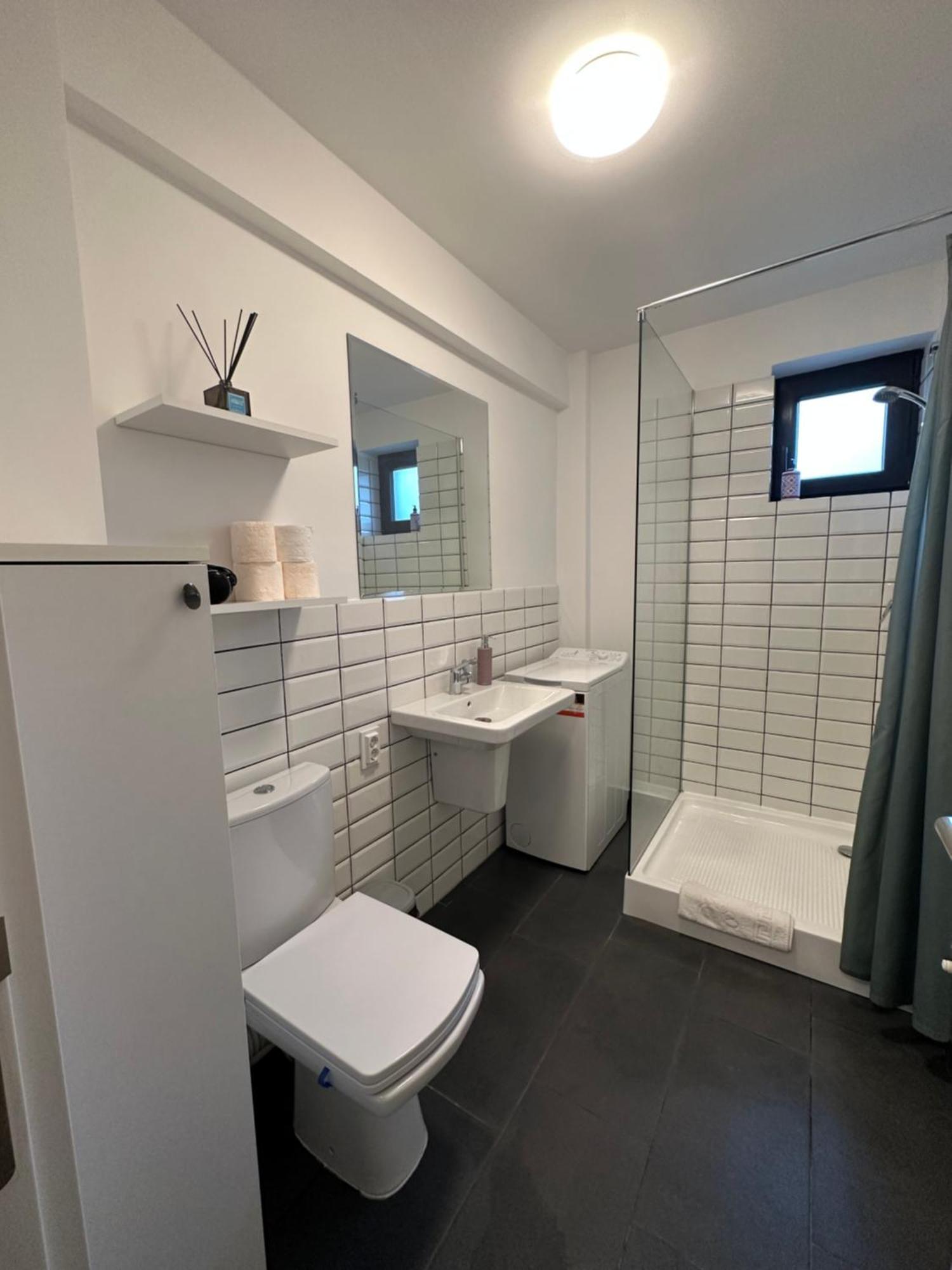 Apartamento Escape Lounge Craiova Exterior foto